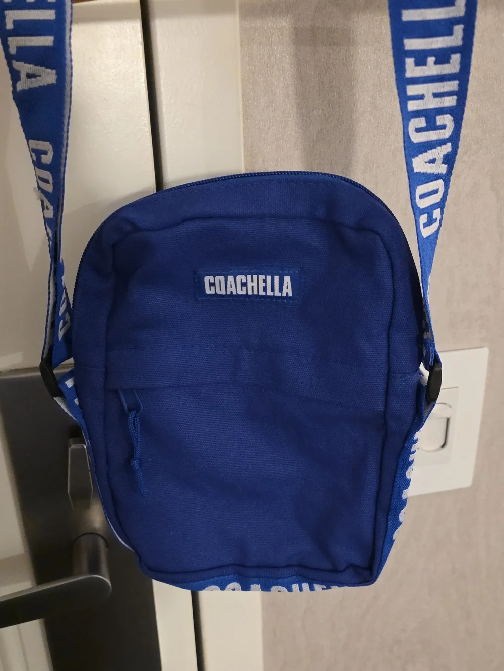 Coachella 2025 AMEX Blue Satchel Bag (7x9